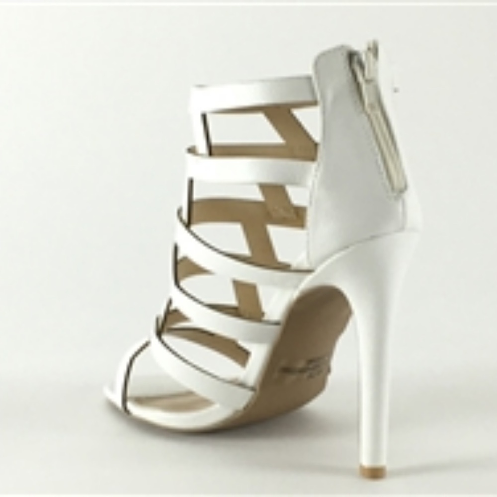 Interest sandal - Picture 3 of 4